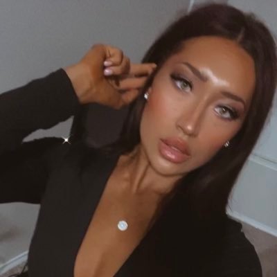 Profile Picture of Madison Graves (@Madi_G10) on Twitter