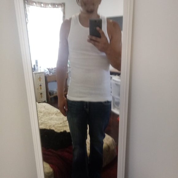 Profile Picture of Brian Jobe (@brianjobe4207) on Poshmark