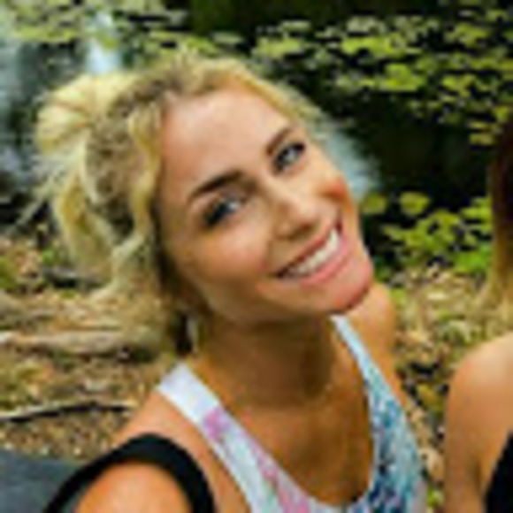 Profile Picture of Daniella Davalos (@daniellad01) on Poshmark