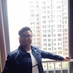 Profile Picture of 何芸舟 (@Howard__Yun) on Twitter