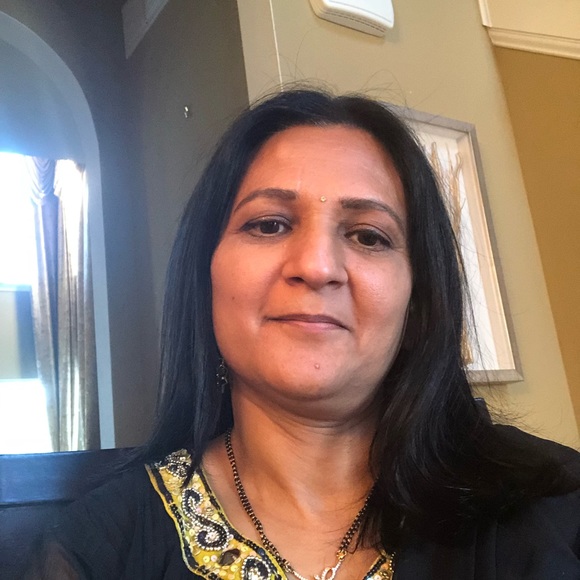 Profile Picture of Nital Patel (@nitalgpatel) on Poshmark