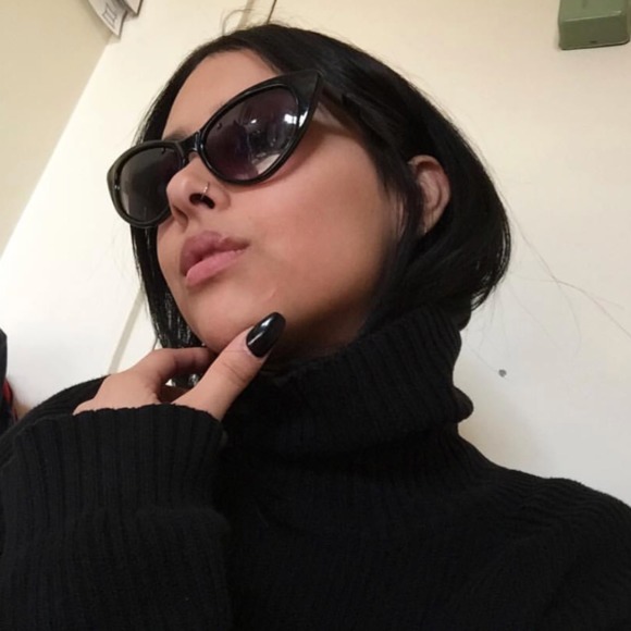 Profile Picture of Ariel Ocasio (@arielocasio) on Poshmark