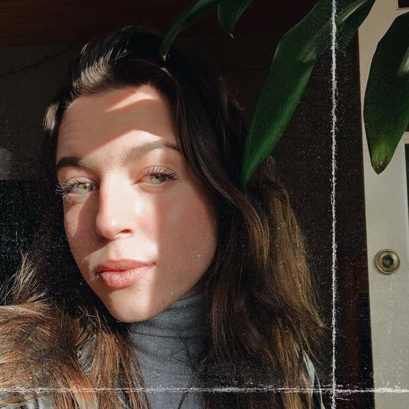 Profile Picture of Alex Slaughter (@alex_slaughter) on Poshmark