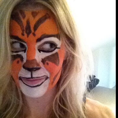 Profile Picture of Hannah Pearson (@PeepingPearson) on Twitter