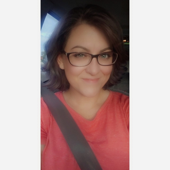 Profile Picture of Crystal Kremer-beyer (@mom_2_4) on Poshmark