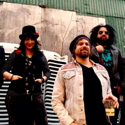 Profile Picture of Rusted Root (@@RustedRoot) on Twitter
