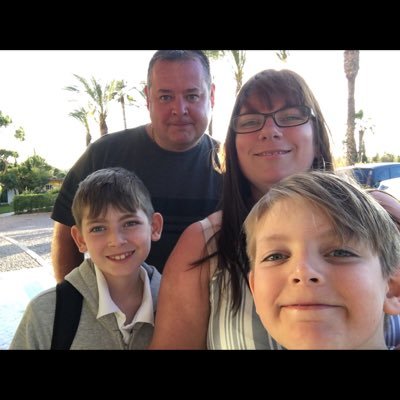 Profile Picture of Chris Mann (@chris_mann_) on Twitter
