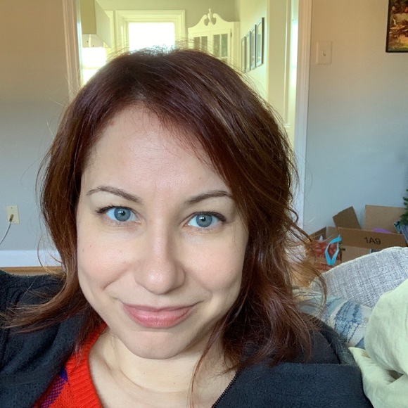 Profile Picture of Kylene Woods (@wodskyro) on Poshmark