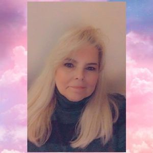 Profile Picture of Joy Whitney (@joydeen) on Myspace