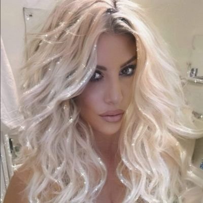 Profile Picture of Lisa Luciani (@lisaluciani2) on Twitter