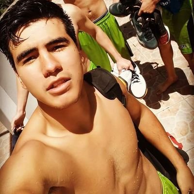 Profile Picture of Bruce Guillermo (@@BruceChairez) on Twitter