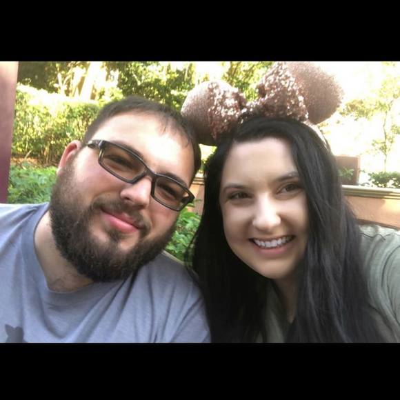 Profile Picture of Ashley Prusakiewicz (@aprusaki) on Poshmark