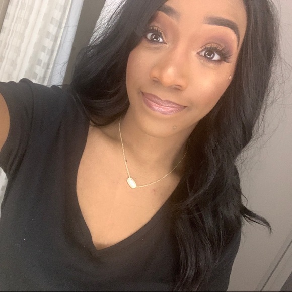 Profile Picture of Ciera Evans (@ciera_evans) on Poshmark