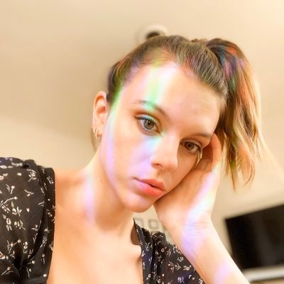 Profile Picture of Alyssa Stephanie (@aIyssastephanie) on Twitter