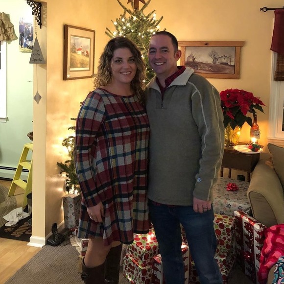 Profile Picture of Jaime Smith (@jaimsmith) on Poshmark