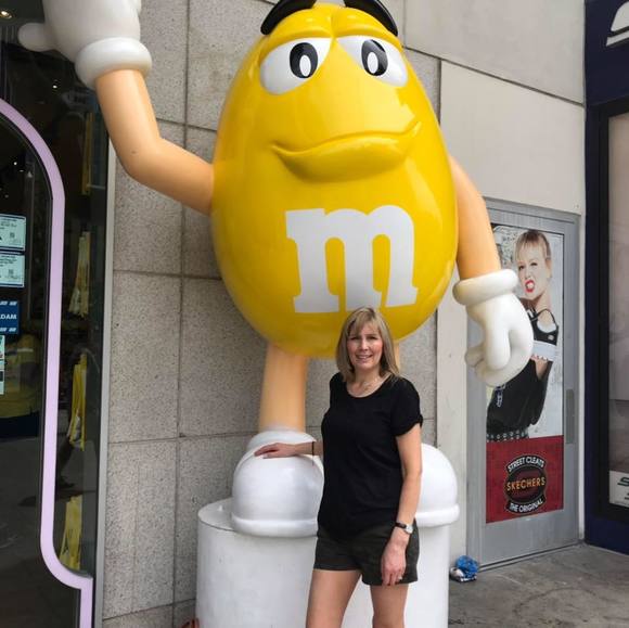 Profile Picture of Sandra Holt (@sandraholt270) on Poshmark