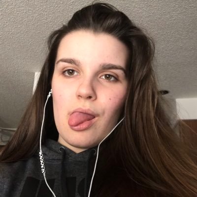 Profile Picture of •shelly• •irish• (@Shelly_2384) on Twitter