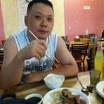 Profile Picture of Alexander Van (@alexander.van.5) on Facebook