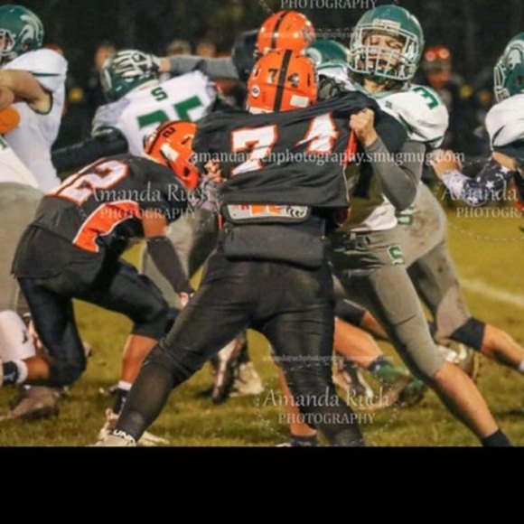 Profile Picture of Andrew Nehila (@andrewnehila) on Poshmark