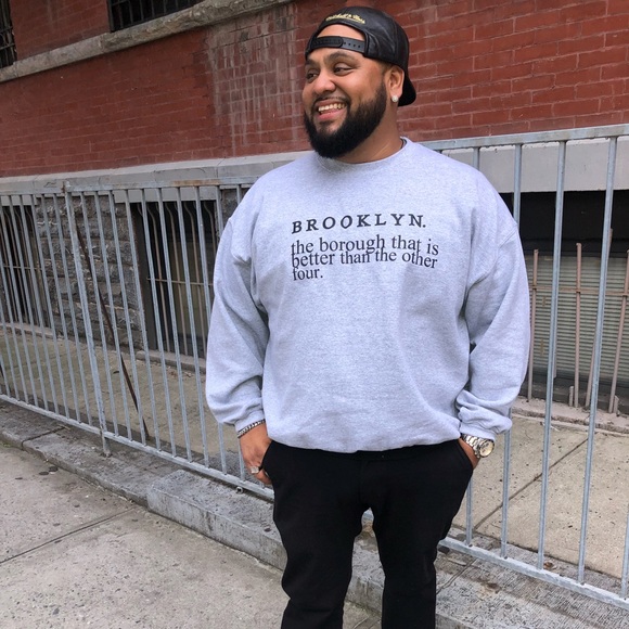 Profile Picture of Luis Vivar (@lvivar8701) on Poshmark