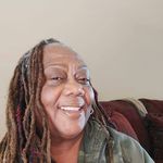 Profile Picture of Linda Everett (@linda.everett.581) on Instagram