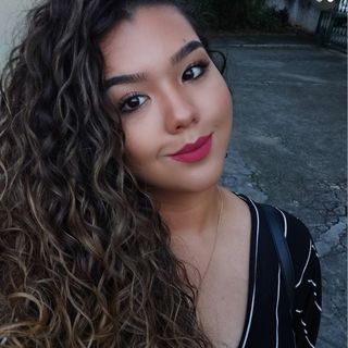 Profile Picture of Amanda Ladeira (@amanda.ladeira.71) on Facebook