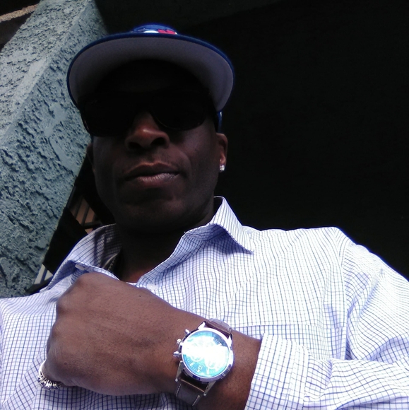 Profile Picture of Joey Hughes (@joeysnipe7) on Poshmark