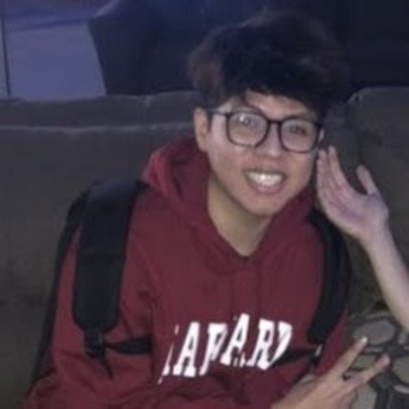 Profile Picture of Gabriel Escobar (@gatsbysbusiness) on Poshmark