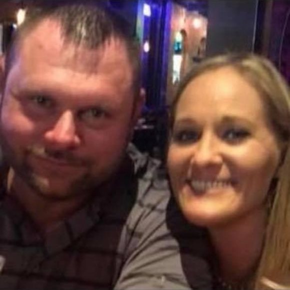 Tiffany Schuringa - Poshmark Profile Picture of Tiffany Schuringa (@tschuringa1981) on Poshmark