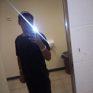 Profile Picture of Israel Matthew Martinez Casares (@casares_israel) on Twitter