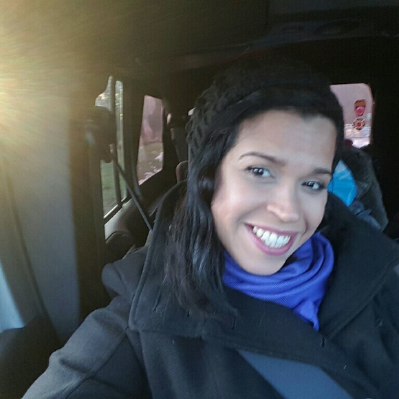 Profile Picture of Airisel Nickson (@anickson) on Poshmark