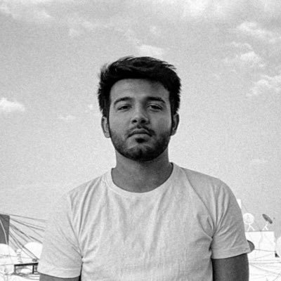 Profile Picture of Sayan Chakraborty (@shockrobortyy) on Twitter