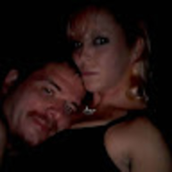 Profile Picture of Jay & kellie Sizemore (@jaynkaysizemore) on Poshmark