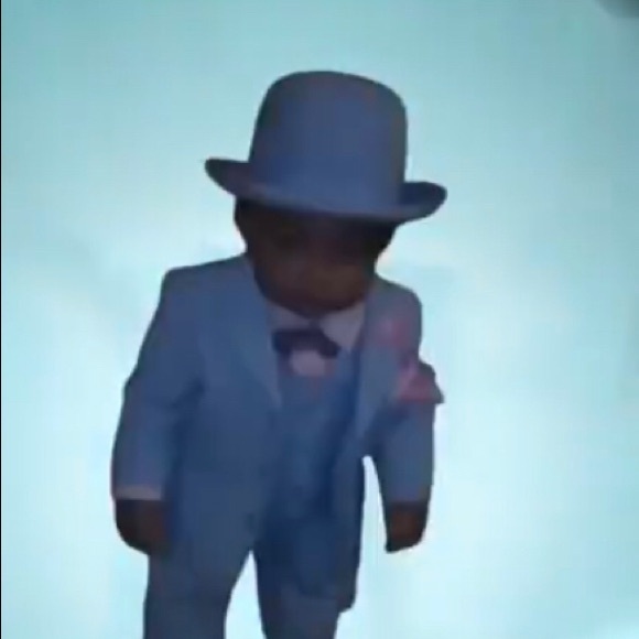 Profile Picture of Brian Beason (@sexygod108) on Poshmark