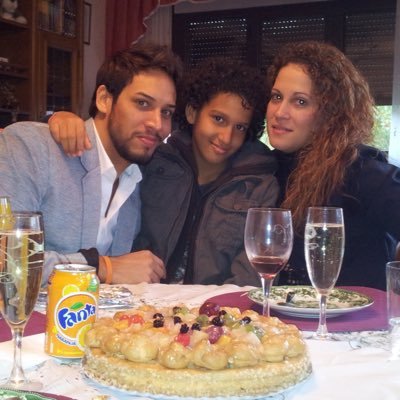 Profile Picture of Rene Barzagas Gamboa (@cantatitotey) on Twitter