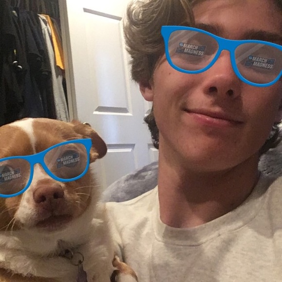 Profile Picture of Zachary Cartwright (@cartwright35) on Poshmark