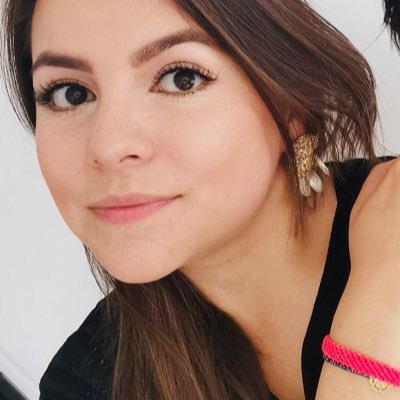 Profile Picture of Adriana Castañeda (@charlitabrown) on Twitter