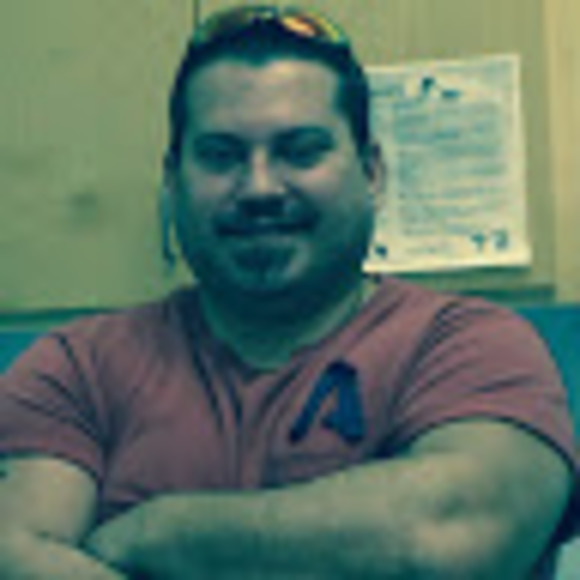 Profile Picture of James Livengood (@jlivengoodjr) on Poshmark