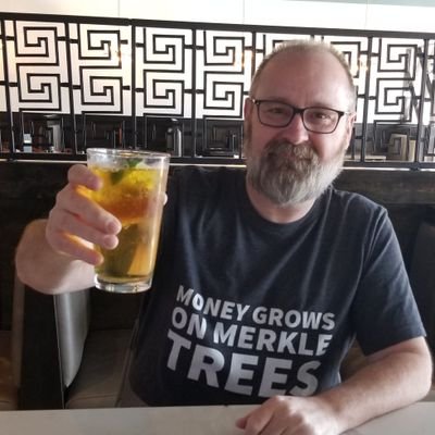 Profile Picture of Eric Mills (@3ricMills) on Twitter