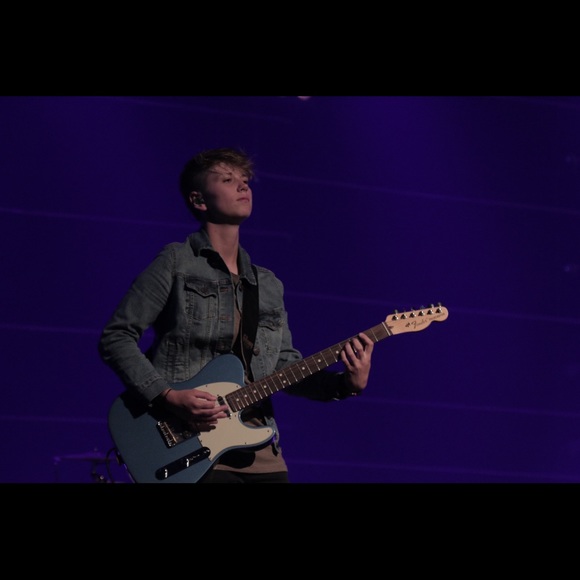 Profile Picture of Avery Stout (@rednecks_13) on Poshmark