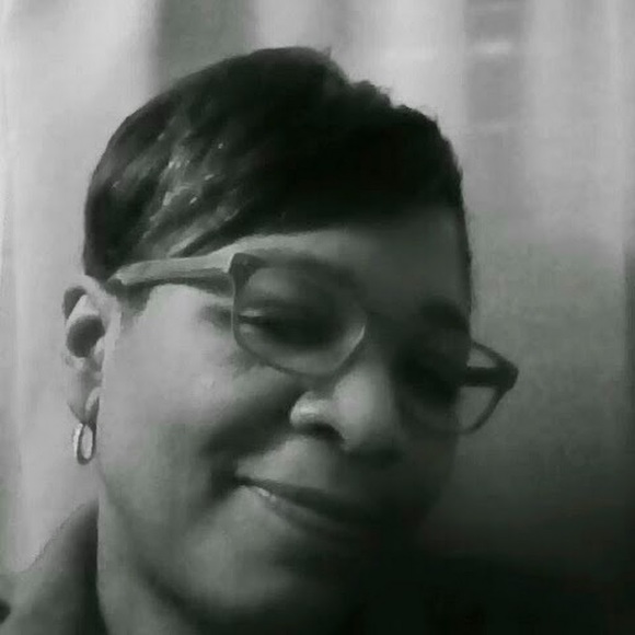 Profile Picture of Rondell Morton (@rondellmorton) on Poshmark