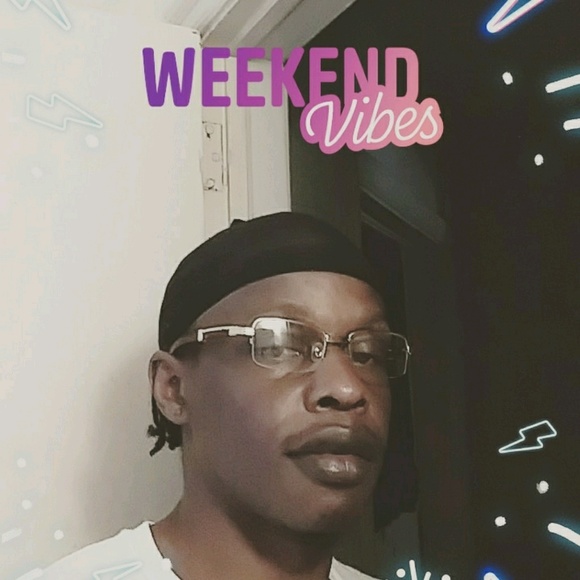 Profile Picture of Curtis Robinson (@curtis259) on Poshmark