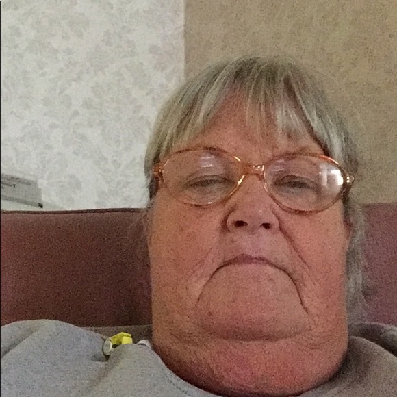 Profile Picture of Sue Shenkel (@sooz753) on Poshmark