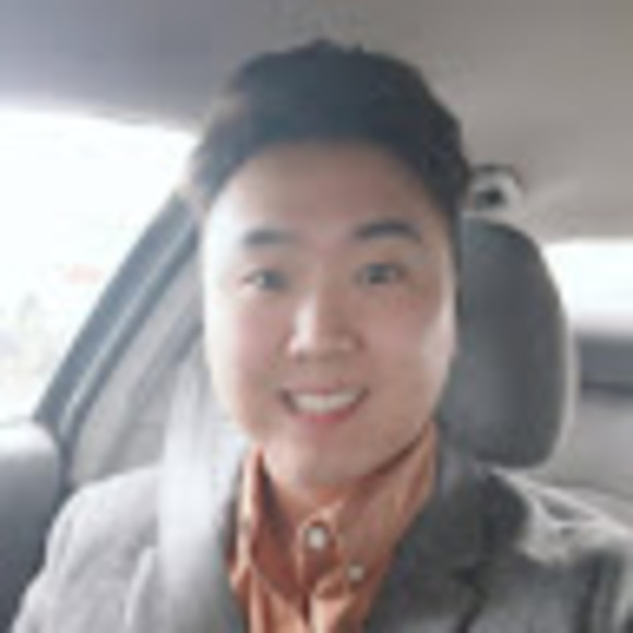 Profile Picture of Peter Namkoong (@namkoong) on Poshmark