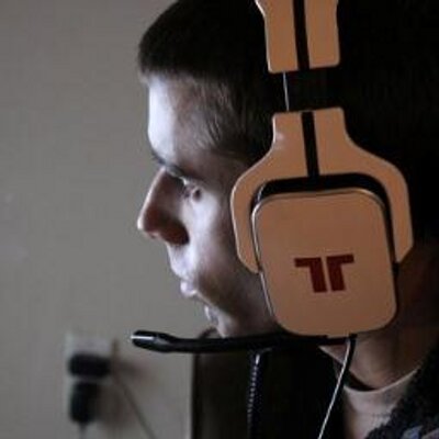 Profile Picture of Shane Colbert (@ShaneSocial) on Twitter