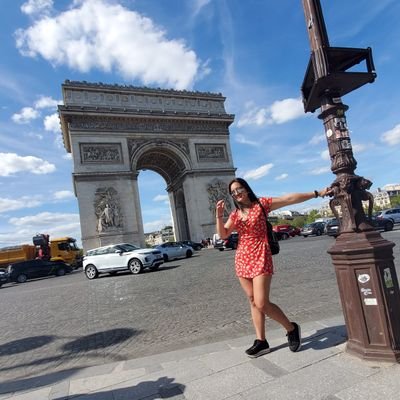 Profile Picture of Lorena Del Castillo (@mslorrein) on Twitter