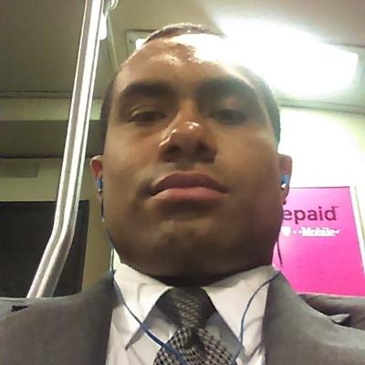 Profile Picture of Howard L. Reed Jr. (@LouiVeeh) on Twitter