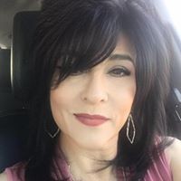 Profile Picture of Debbie Garza (@debbie-garza-5) on Quora