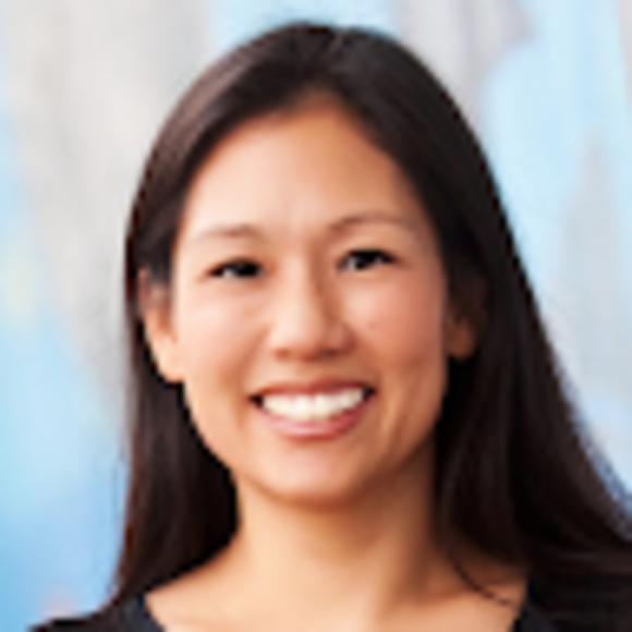 Profile Picture of Euna Kim (@unakimkim) on Poshmark