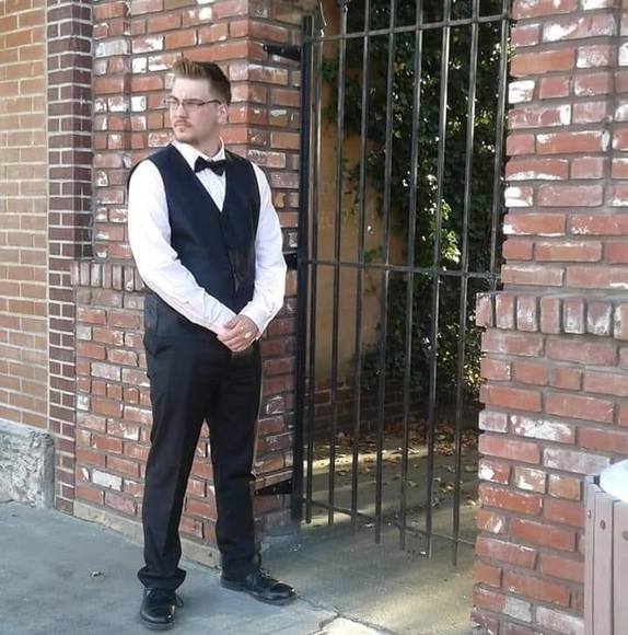 Tanner Patton - Poshmark Profile Picture of Tanner Patton (@tannerpatton) on Poshmark